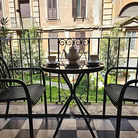 Appartamento Elegant With Balcony Near The Center Roma